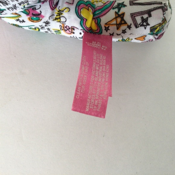PINK VICTORIAS SECRET GRAFFITI PRINT MINI DOG PLUSH - Picture 11 of 12
